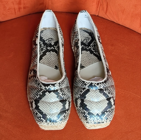 Franco Sarto Kiya Spadrilles Snakeskin Flats Size 8 - Picture 2 of 10